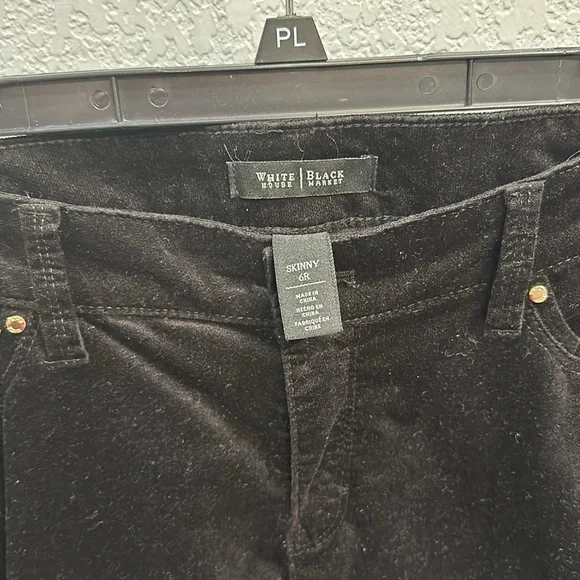 White House Black Market 2 pc Velvet suit sz 6 - Picture 7 of 8